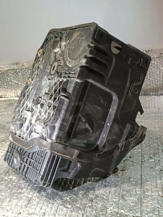 Кожух аккумулятора Volvo OE 31299569, фото 2