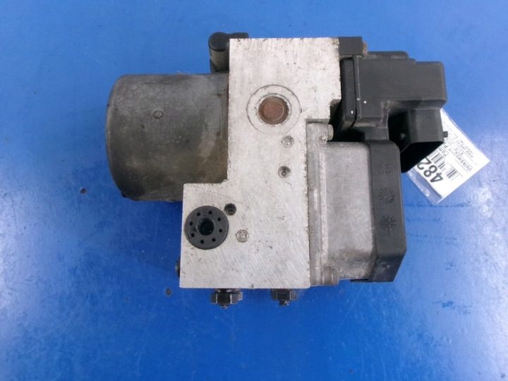 VW PASSAT B5 НАСОС ABS 8E0614111B BOSCH 0265220405 BOSCH 0273004283, фото 2