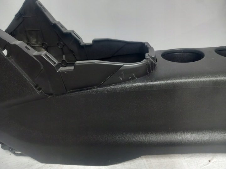 Chevrolet Trax 17- Центральный тоннель США, фото 5