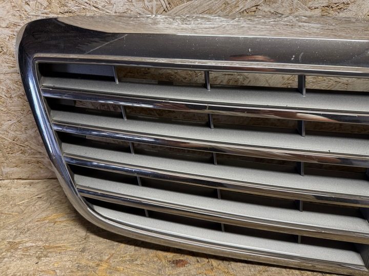 Решетка радиатора капота Mercedes E Класс W211 РЕСТАЙЛИНГ 06-09r OEM, фото 2