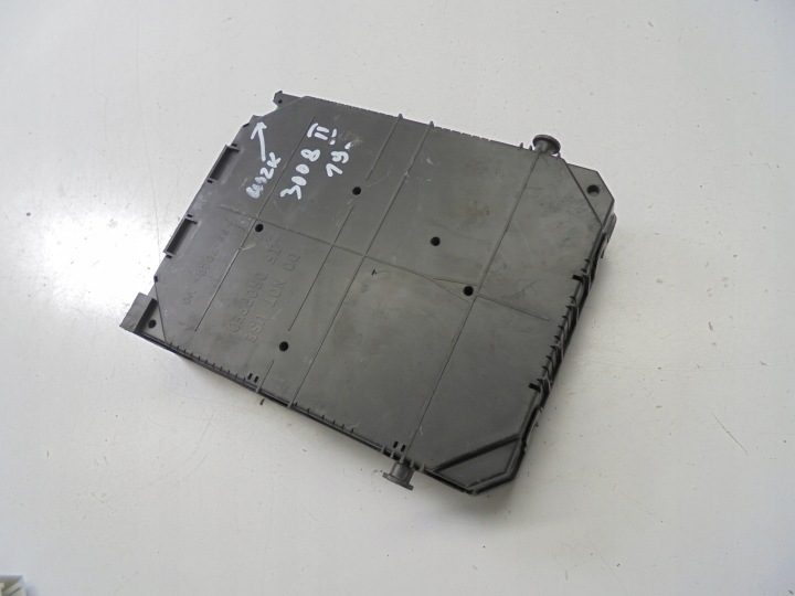 Блок предохранителей Peugeot OE 9830813080, фото 2