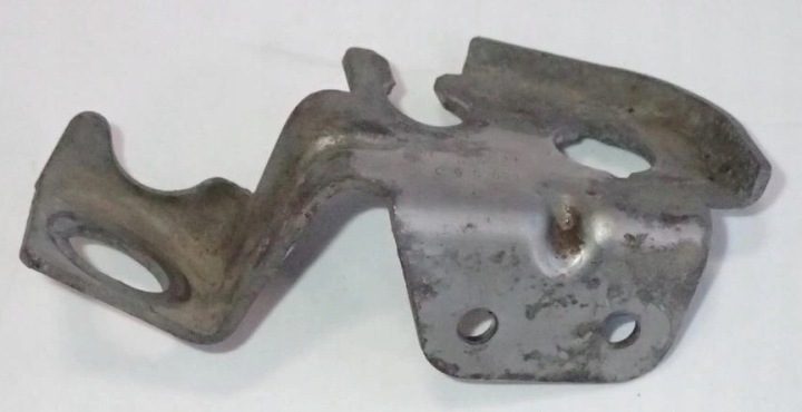 КРОНШТЕЙН ТОРМОЗНОГО ШЛАНГА 4F0616274 AUDI RS6 C6, фото 1