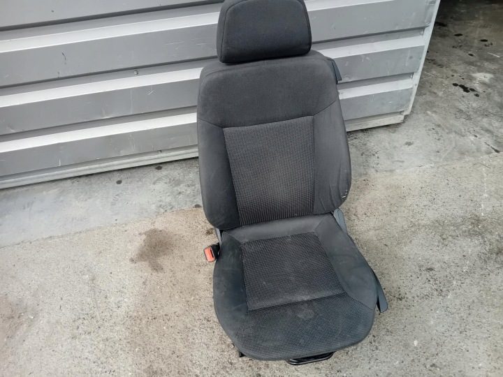 СИДЕНЬЕ ВОДИТЕЛЯ OPEL ASTRA III H, фото 2