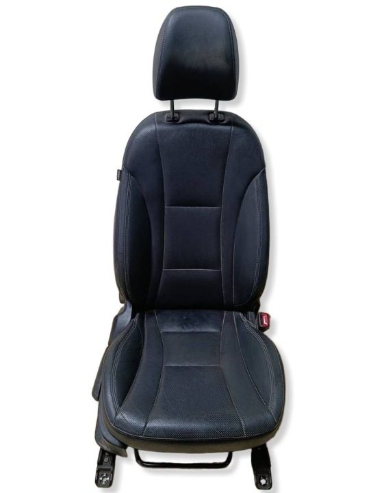 Hyundai i30 II SW 12-16 Сиденье правое переднее кожа, фото 1