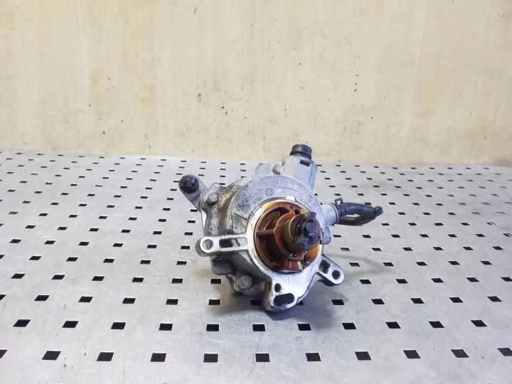 Насос вакуумный Kuga 1.5 EcoBoost ds7g-2a451-ca, фото 1