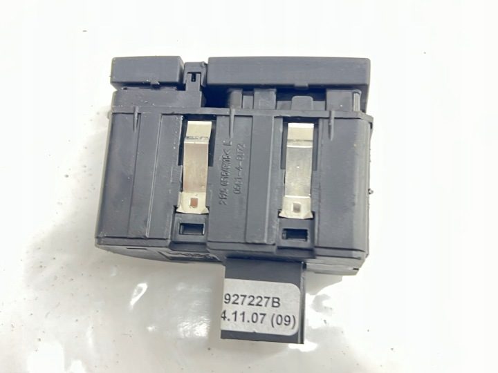 Audi A6 C6 кнопка переключатель открывания бардачка 4F1927227B, фото 2