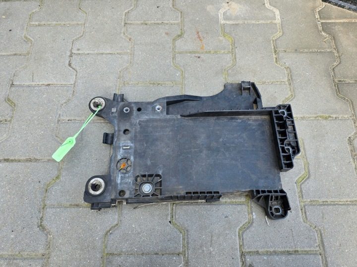 Основание под аккумулятор BMW F48 F39 F45 F46 F52 Mini F55 F56 F60 7641797, фото 1