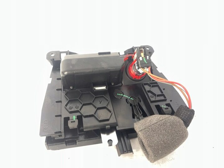 Пепельница 8K0857965 - Audi A4 B8 07-11, фото 3