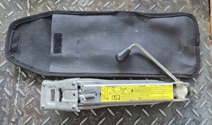 ДОМКРАТ Audi Seat VW Skoda 8L0011031A, фото 1