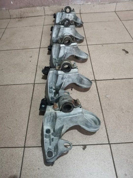 Кронштейн двигателя VW Seat Skoda Audi A6 C5 A4 B6, фото 1