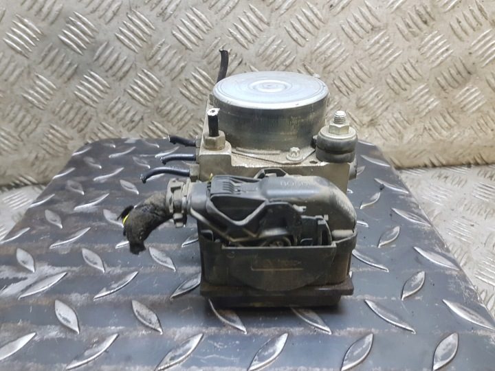 Насос ABS Opel Corsa D 13282282, фото 2