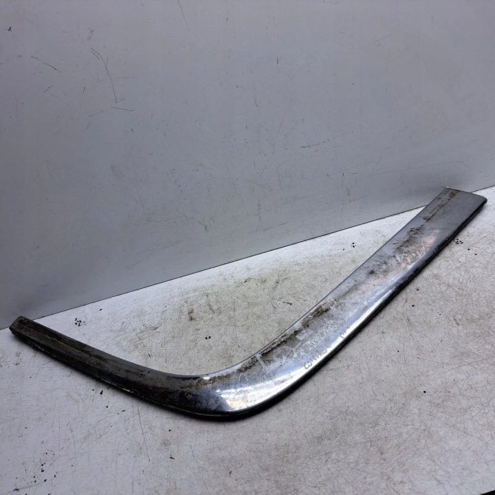 Молдинг бампера правый передний Mercedes E класс W210 2108800636, фото 1