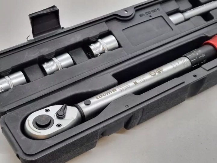 КЛЮЧ ДИНАМОМЕТРИЧЕСКИЙ TOOM 1/2" 40-210 НМ, фото 2