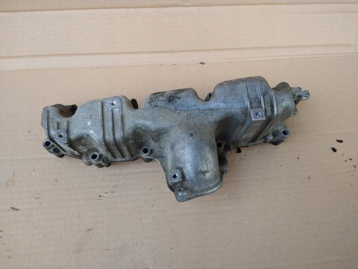 Впускной коллектор 03L129711E VW Passat B6 2.0 TDI CR 140 л.с. CBAB 09-13, фото 1