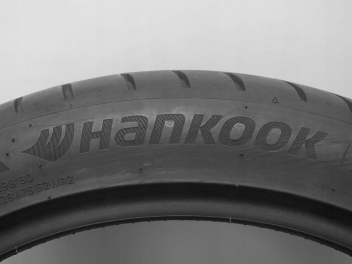 Шина летняя Hankook Ion Evo 235/40R19 96 Вт защита диска, усилитель (XL), фото 3