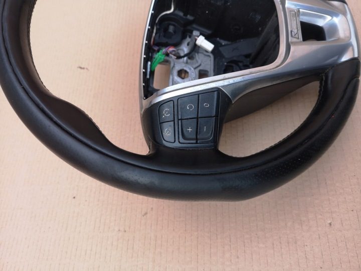 VOLVO V60 I РЕСТАЙЛИНГ 13-17 РУЛЬ КОЖАНЫЙ R-DESIGNE P31332927, фото 2