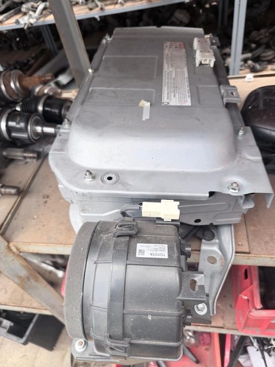 TOYOTA YARIS III БАТАРЕЯ ГИБРИД, фото 1