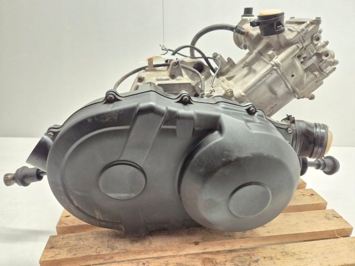 Suzuki LTA 500 AXI (12) ДВИГАТЕЛЬ В СБОРЕ, фото 5