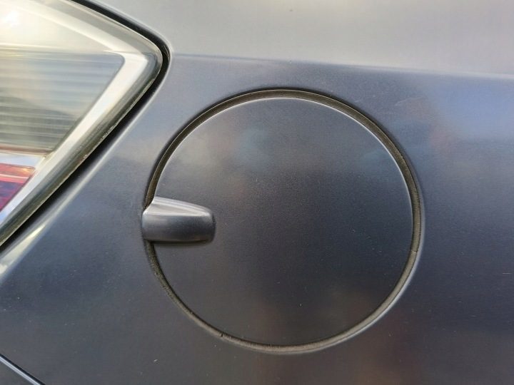 Opel Astra H 07-14 ЛЮЧОК ГОРЛОВИНЫ БЕНЗОБАКА код краски Z168, фото 1