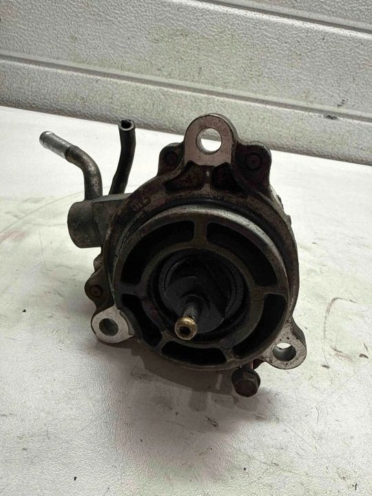 Mazda OE X2T58173 насос вакуумный CiTD, фото 2