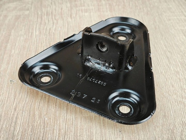 Кронштейн аккумулятора BMW X6 G06 G05 6827078 10 л.с., фото 3