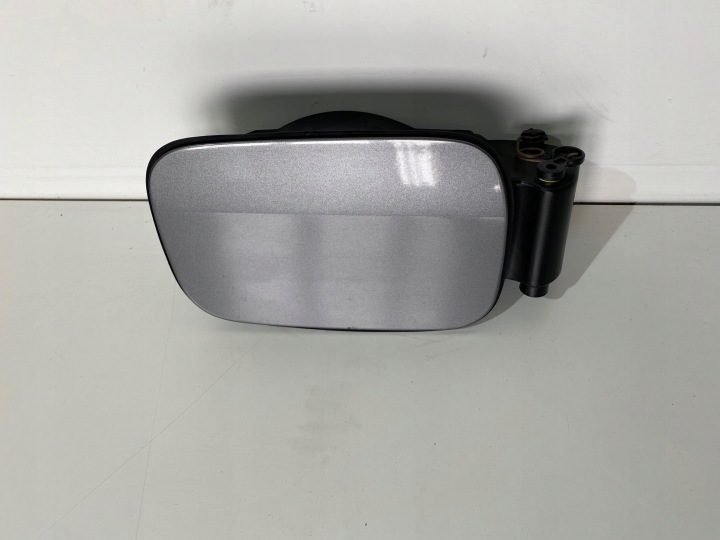 BMW OE 3438033 защита лючок горловины бензобака, фото 2