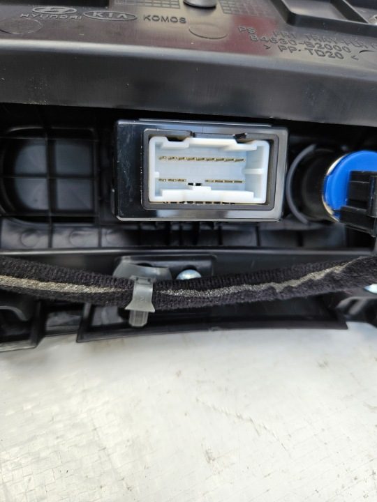 ЦЕНТРАЛЬНЫЙ ТОННЕЛЬ USB KIA SOUL II 15-19, фото 4