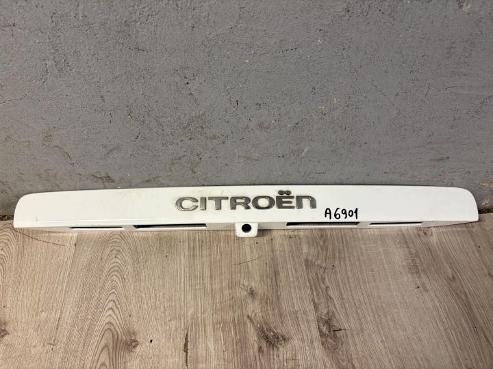 Citroen Jumpy III молдинг накладка крышки задняя 9813797577 9813797677, фото 1
