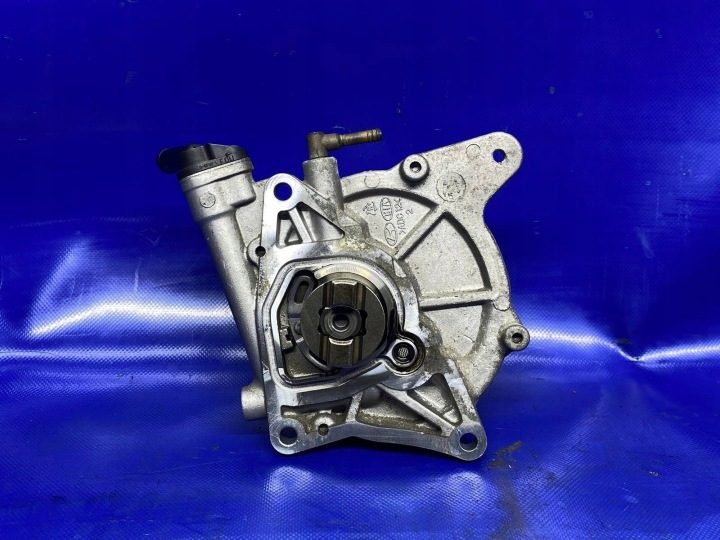 Вакуумный насос Hyundai Santa Fe 28810-2F000 2.2 CRDI D4HB, фото 1