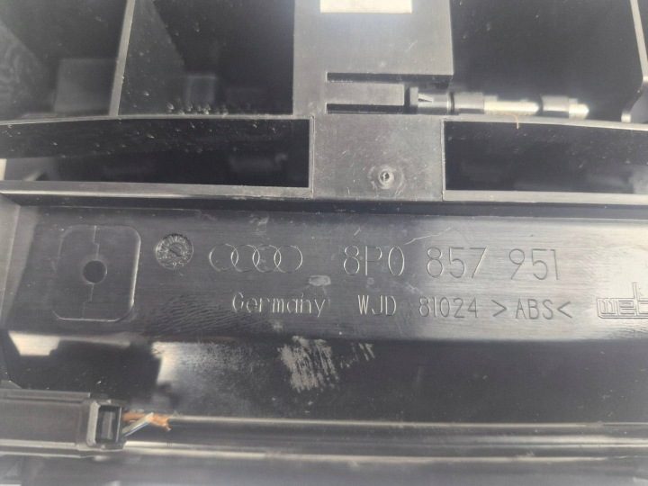 Пепельница AUDI A5 (F53) 8R0857951 2.97L дизель 2009, фото 6