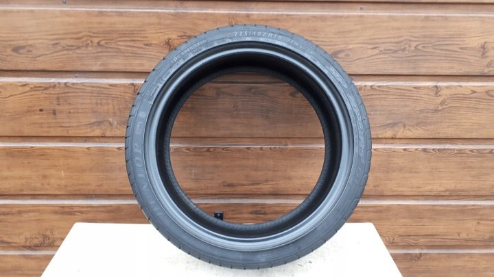 Шина летняя Dunlop SP Sport 01 225/40R18 защита диска, усилитель (XL), фото 4