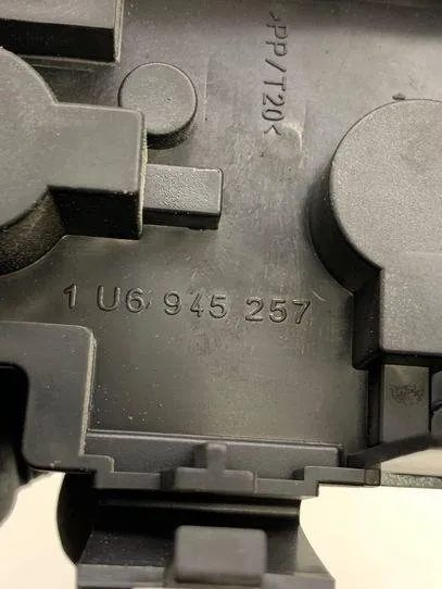 Контакты заднего фонаря SKODA OCTAVIA I (1U2) 1U6945257 0.0L дизель 66 кВт 2000, фото 2