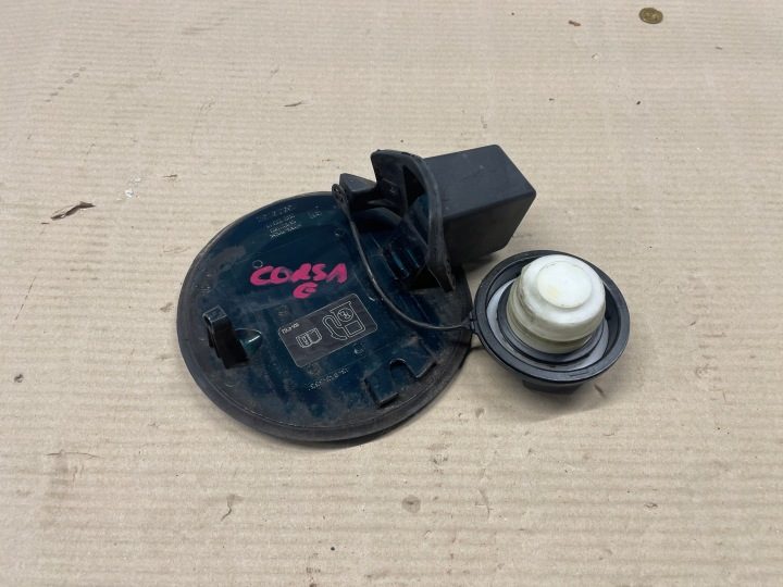 Opel Corsa E 1.4 лючок горловины бензобака Z30V, фото 3