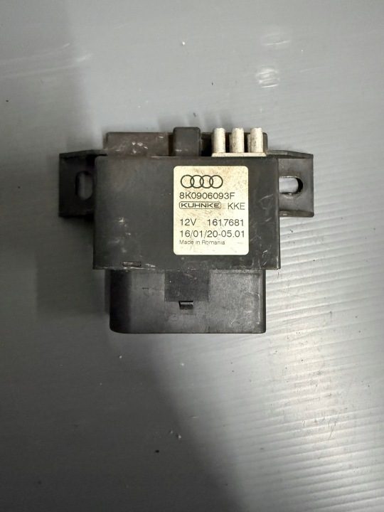 БЛОК УПРАВЛЕНИЯ ТОПЛИВНОГО НАСОСА AUDI A4 A5 8K0906093F, фото 1