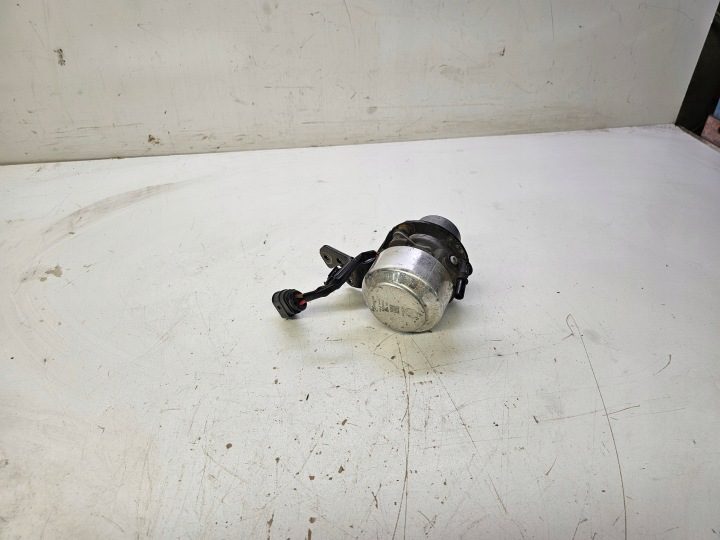 НАСОС ВАКУУМНЫЙ AUDI Q3 VW SKODA 1.5 TFSI 5Q0612181, фото 1