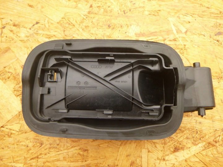 Audi A6 C7 лючок горловины бензобака 4G0809906C, фото 1