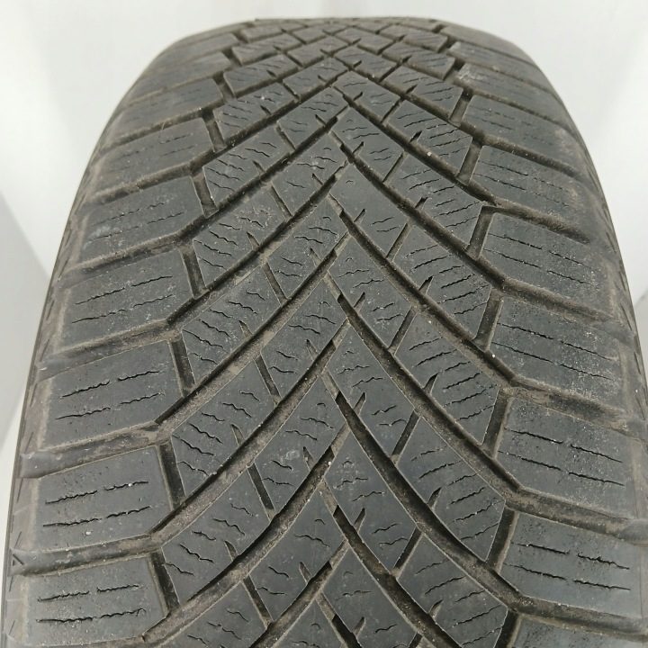 Шина зимняя Yokohama BluEarth*Winter V906 ВНЕДОРОЖНИК 205/55R16 91 H сцепление на снегу (3PMSF), фото 2
