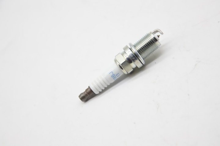 Свеча NGK IFR6J11 7658 Suzuki, фото 4