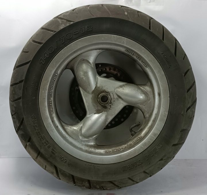 Kymco Grand Dink 125 - КОЛЕСО ДИСК ЗАДНИЙ ШИНА, фото 1