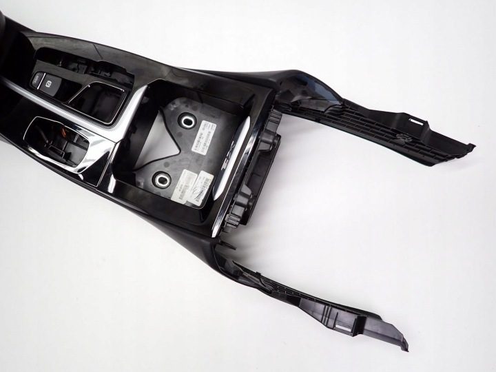 ТОННЕЛЬ ПОДЛОКОТНИК ПАНЕЛЬ РАМКА РУЧНАЯ USB ЕВРОПА 6818594 BMW X3 G01 21 г., фото 4