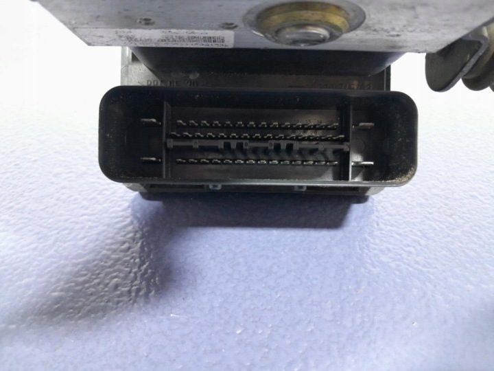 VW GOLF V 1.6 MPI 102 Л.С. НАСОС ABS 1K0614517K, фото 4