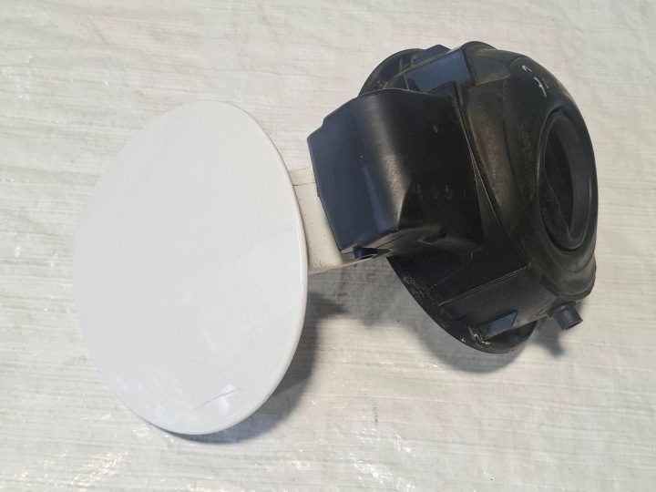 Лючок горловины бензобака VW Golf V 5 1K0 хэтчбек белый 1K6809857 1K0010644P, фото 5