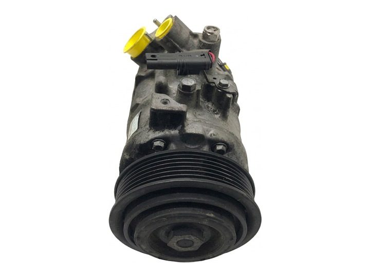 Компрессор кондиционера BMW F30 9223695 2.0 163 л.с. 11-18, фото 1