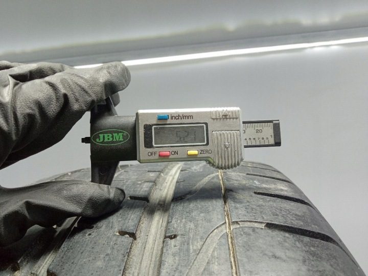 Шина летняя Pirelli P Zero 255/40R21 102 В защита диска, усилитель (XL) VOL - Volvo, фото 6