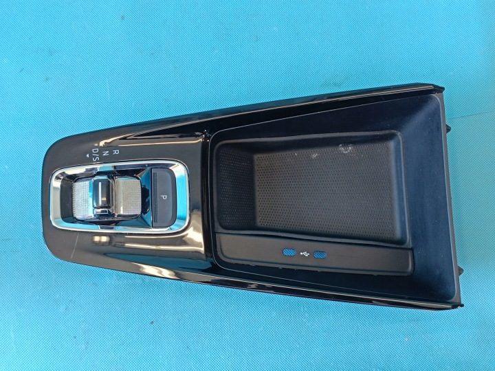 SKODA OCTAVIA IV УНИВЕРСАЛ 2,0TDI 23 г. ПОЛКА РЫЧАГ ПЕРЕКЛЮЧЕНИЯ ПЕРЕДАЧ 5E4713203BJ, фото 10