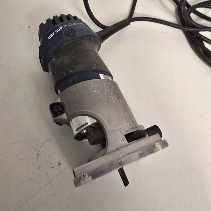 Bosch Professional frezarka кромочный электрический GKF 600 060160A100, фото 5
