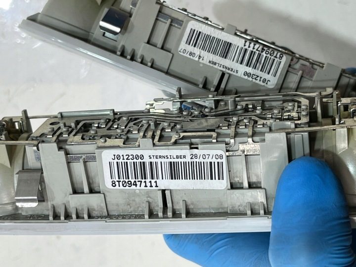 ПЛАФОН ОСВЕЩЕНИЯ САЛОНА AUDI A3 8V 8T0947111, фото 2