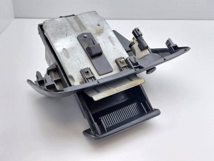 Пепельница гнездо 12V Honda Civic VII 77312S5A0000 NR358, фото 3