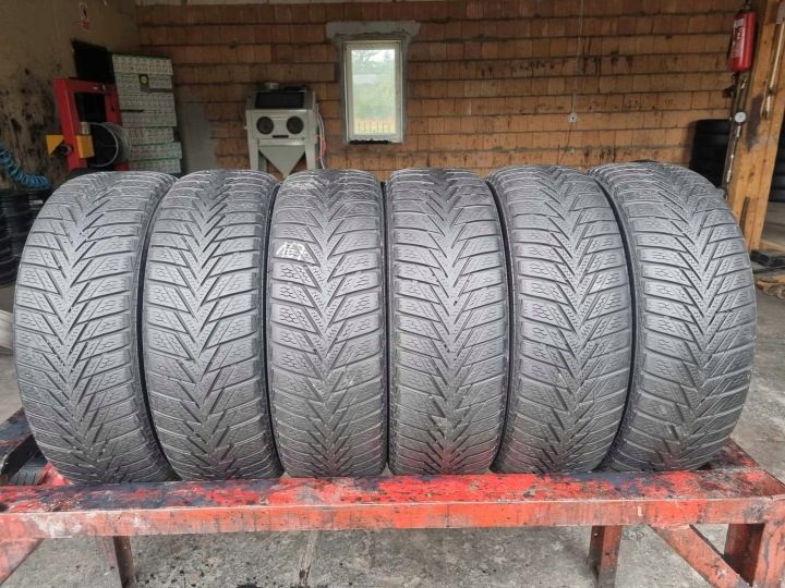 Шина зимняя Continental ContiWinterContact TS 800 185/60R15 88 т сцепление на снегу (3PMSF), фото 1