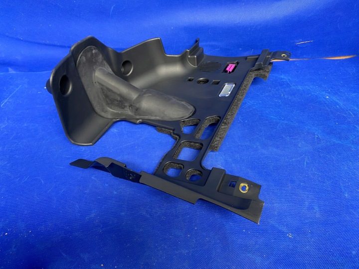 AUDI E TRON ЗАЩИТА НИЖНЯЯ СТОРОНА ВОДИТЕЛЯ OE 4KL863083 4PK 27 л.с., фото 7